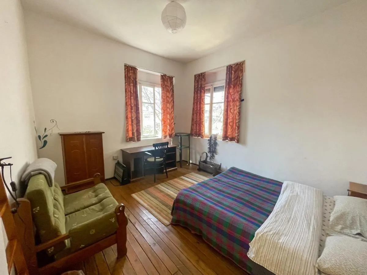 Tirana Backpacker Hostel Albanien