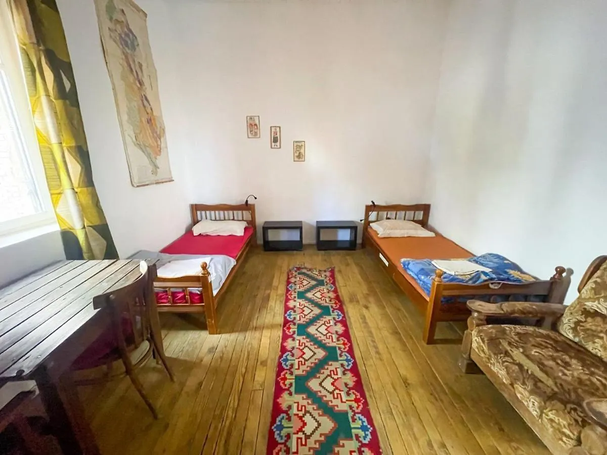 Tirana Backpacker Hostel